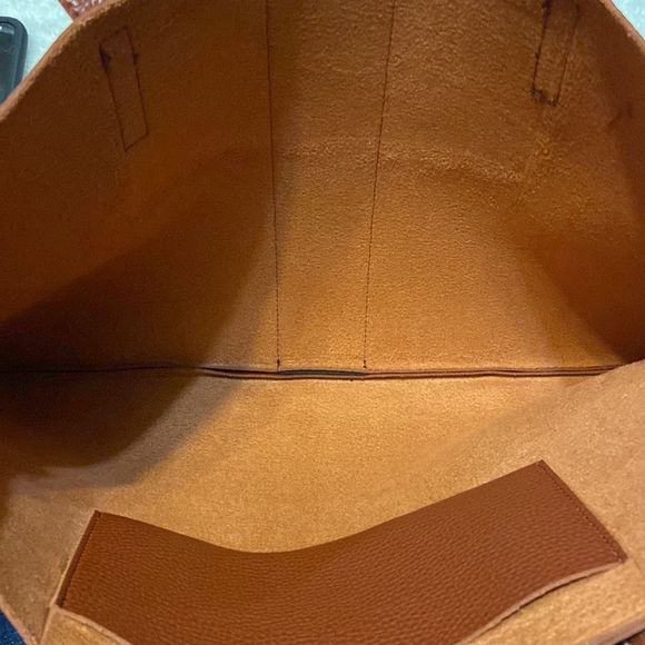 Vince Camuto brown bag - Picture 4 of 4